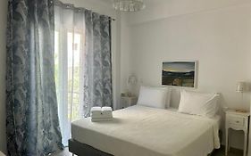 Haroula'S Central Apartment